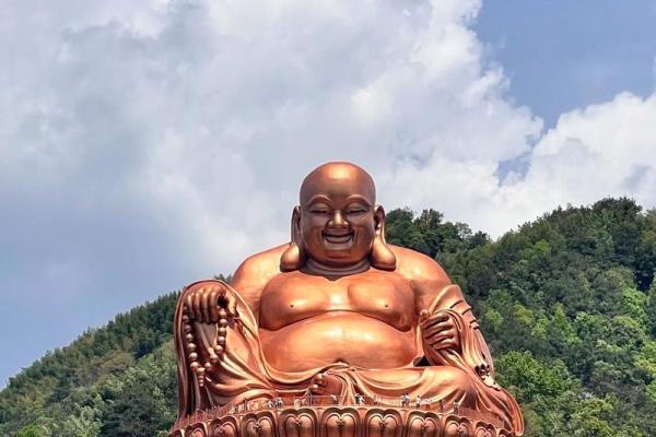 风水大肚弥勒佛的寓意和象征笑佛摆放位置禁忌
