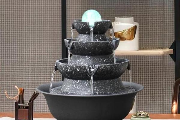 风水摆件：树脂流水喷泉是什么样的-