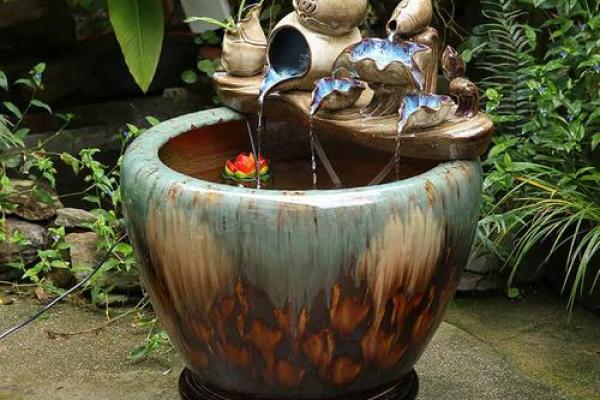 楼房客厅风水里能不能陶瓷大缸