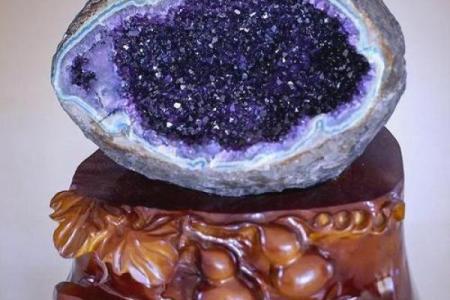 紫水晶洞摆件水晶洞风水作用