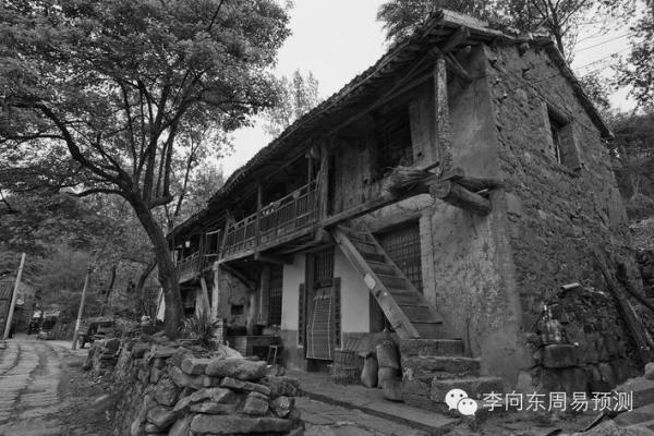 老房子门像超市门好吗风水