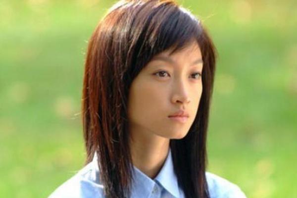 19岁姑娘算命，算命先生说她晚婚，三日后她决定嫁给邻村一男子