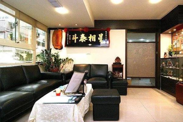 商业风水：店铺颜色有什么讲究